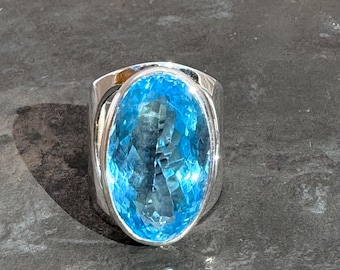 Blue Topaz Ring - chunky band blue topaz ring - blue topaz size UK - l, US - 5 3/4 ,EU - 51 1/2 - topaz ring