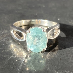Aquamarine ring  - faceted aquamarine ring - natural aquamarine ring size U.K. - R, US - 9,  EU - 59