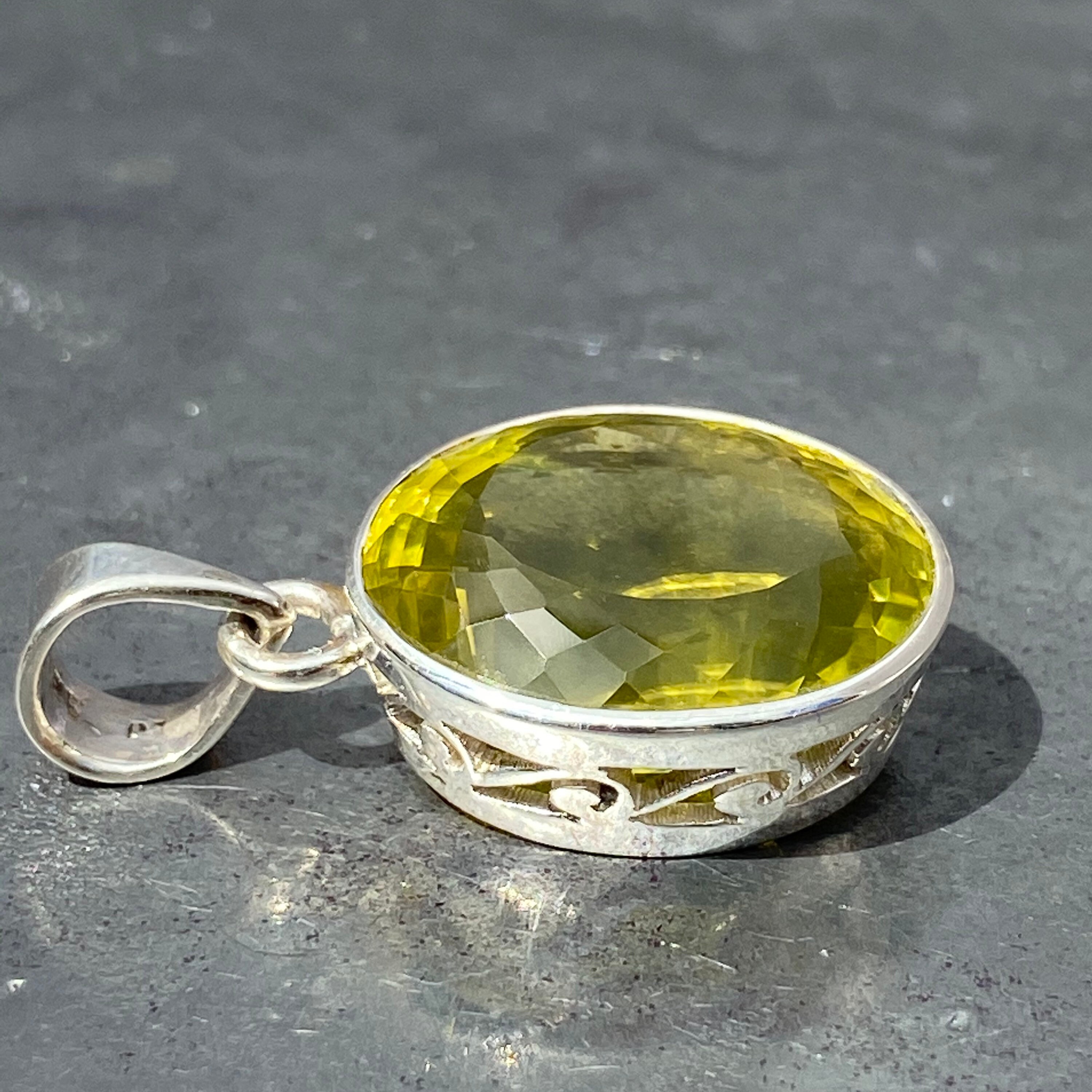 Lemon quartz pendant Clearance