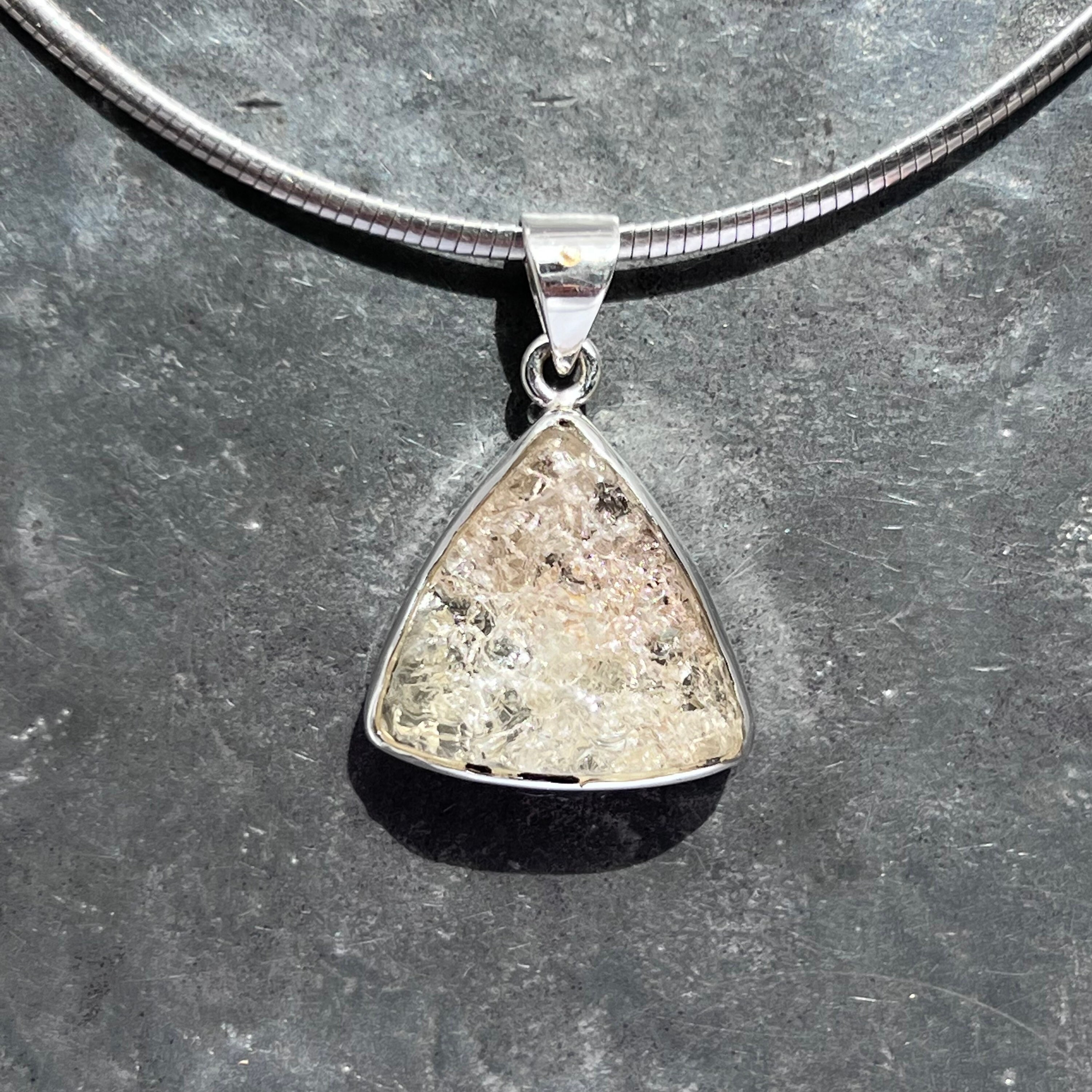 Hyalite opal sale necklace