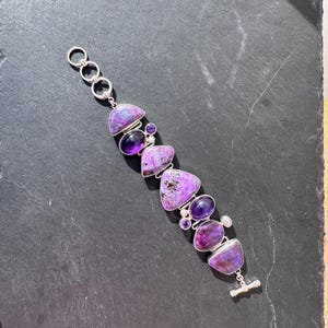 Reserved- Sugilite bracelet - silver Sugilite amethyst pearl - natural sugilite bracelet with amethyst and pearl 21 cm