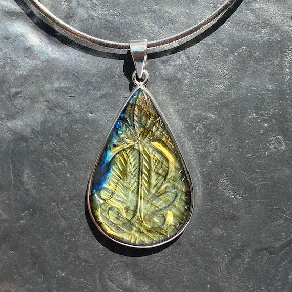 Labradorite Teardrop Oil Bottle Bronze Pendants Labradorite Teardrop Oil Bottle Bronze Pendants