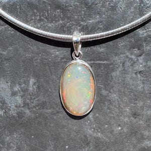 Opal - Opal Pendant  - welo opal pendant - Ethiopian opal pendant - oval opal pendant