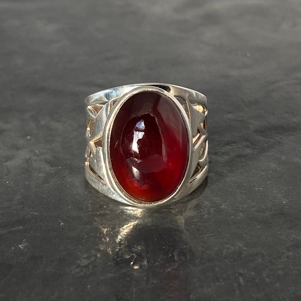 Garnet ring - oval garnet ring - filigree band garnet ring size U.K. - O, US - 7 1/4, EU - 55