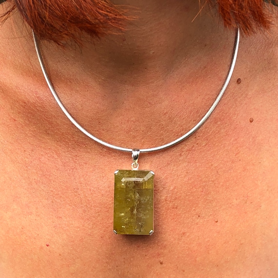 Heliodor pendant sale