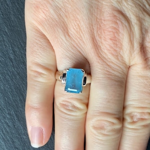 Aquamarine ring  - faceted aquamarine ring - natural aquamarine ring size U.K. - P, US - 7 3/4,  EU - 56
