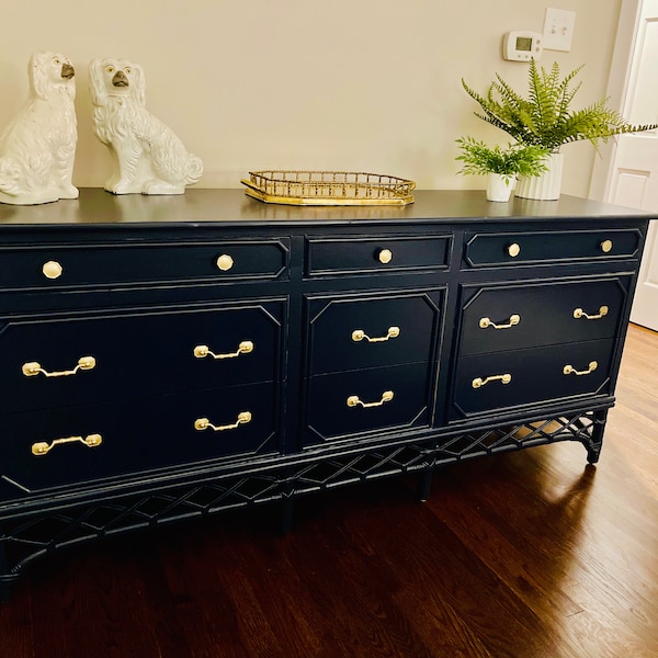 Ficks and Reed Dresser 9 drawer Bureau Credenza