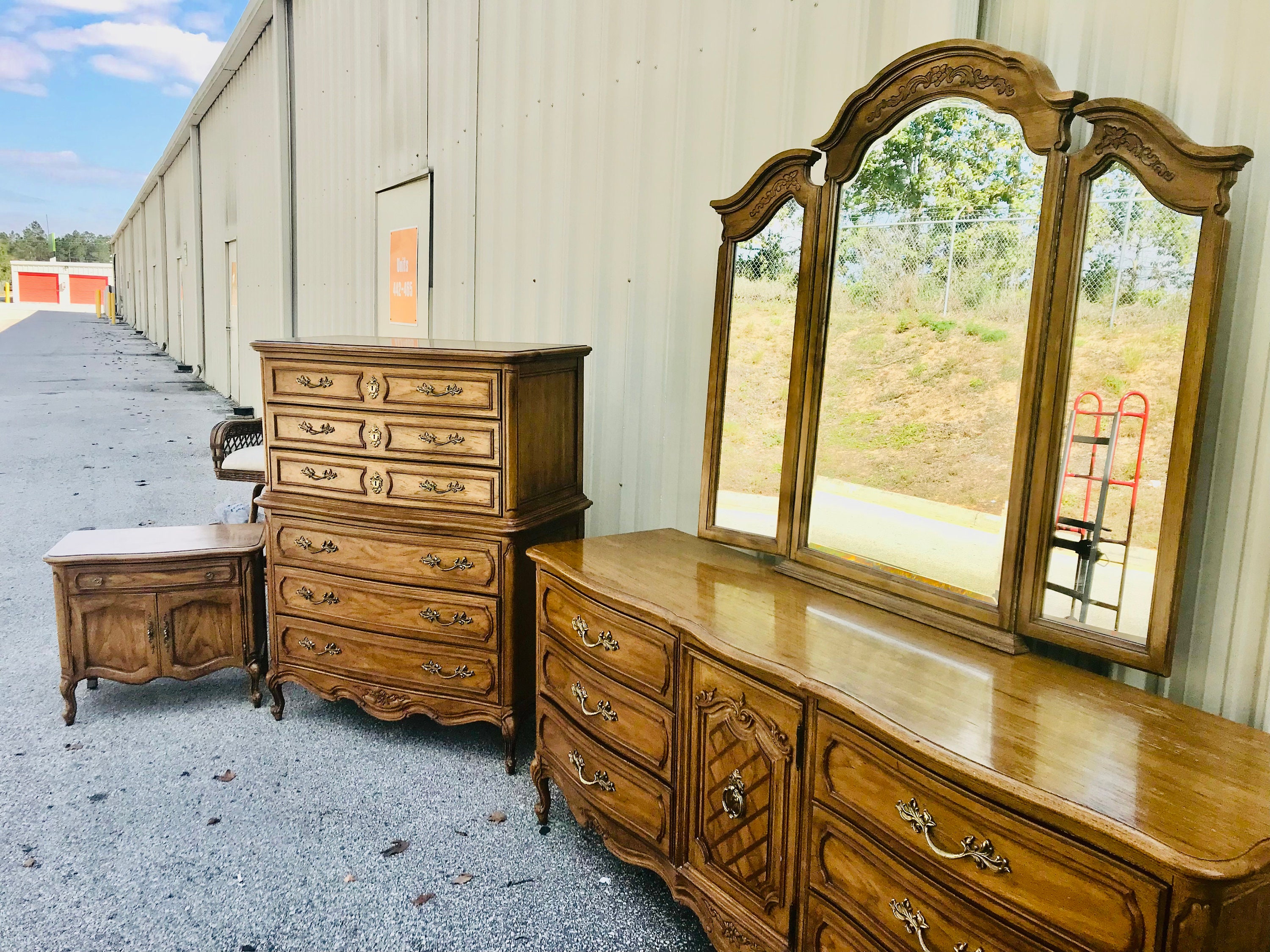 Vintage thomasville cheap bedroom furniture