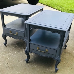 PAIR Vintage Country French Provincial End Tables Night Stands