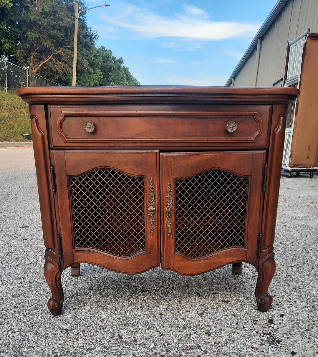 French Provincial Thomasville Nightstand Vintage End Table Bedside