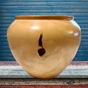 Handmade Vase, Wooden Vase. Wood Vase, Maple Vase, Flower Vase