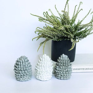 Concrete pinecone // Pinecone ornament // Autumn decor // Scandinavian Christmas decor // Christmas gift image 3
