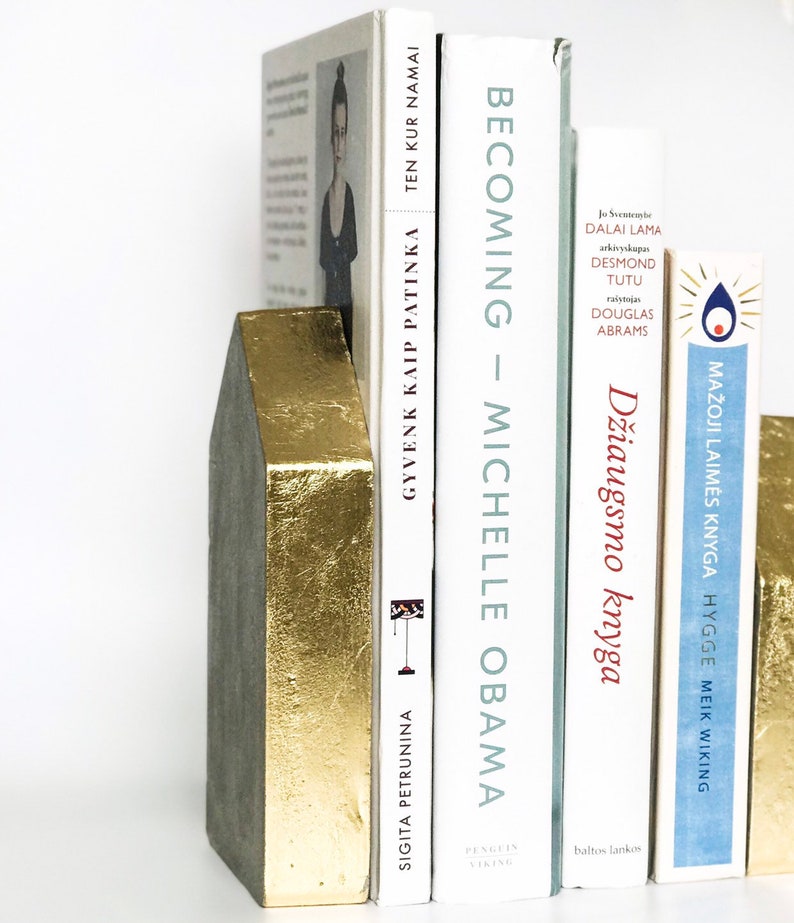 Concrete bookends // Book holder // Book lover gift // Book shelf decor// Paperweight image 2