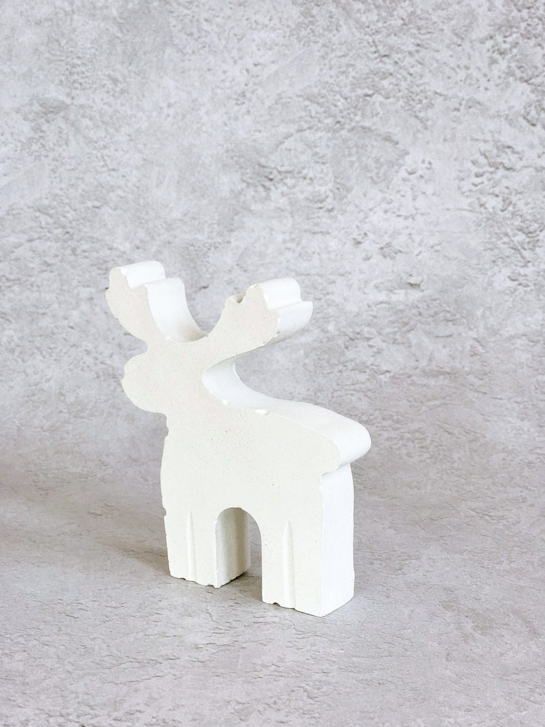 Concrete reindeer // Christmas decoration Reindeer