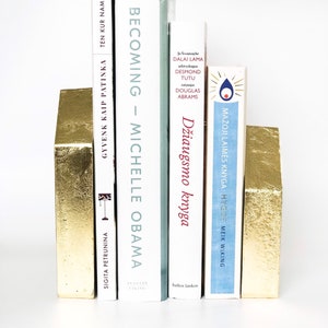 Concrete bookends // Book holder // Book lover gift // Book shelf decor// Paperweight