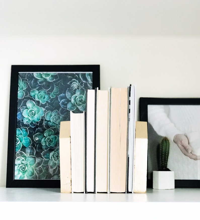 Concrete bookends // Book holder // Book lover gift // Book shelf decor// Paperweight image 10