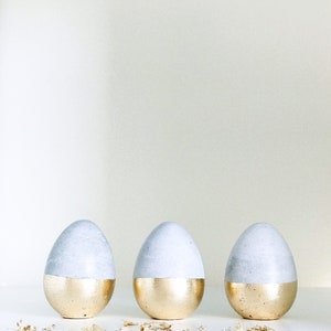 Concrete Easter eggs // // Easter table decorations // Easter gifts // Modern Easter decor // Set of 3 zdjęcie 2