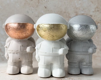 Astronaut / Raumfahrer Figur / Astronaut aus Beton