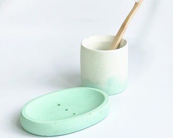 Concrete soap dish // Green soap holder // Soap dish and toothbrush holder Set