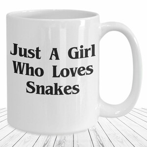 Snake Lover Mug Just A Girl Who Loves Snakes Coffee Cup Cute Hognose Snake Mom Themed Girls Gift for Zoologist Reptile Mom Pet Python