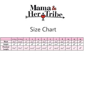 K&ouml;nnte beinhalten: Gr&ouml;&szlig;entabelle f&uuml;r Kleidung mit Ma&szlig;en in Zoll. Die Tabelle zeigt Gr&ouml;&szlig;en von 6-12 Monaten bis 14 Jahren. Die Ma&szlig;e umfassen Taille, H&ouml;he und fertige L&auml;nge.