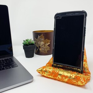 Handyständer (Orange Metallic), Telefonkissenständer, Handykissenständer, Telefon requisite, Telefonkissenständer