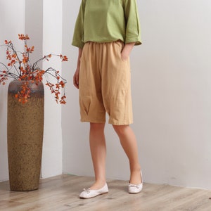 Women Pant Elastic Waist shorts cotton wide leg shorts loose casual trousers summer beach shorts Customized handmade Pants Linen Pant image 4