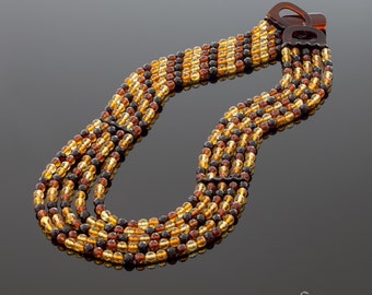 Amber necklace "Glossy queen"