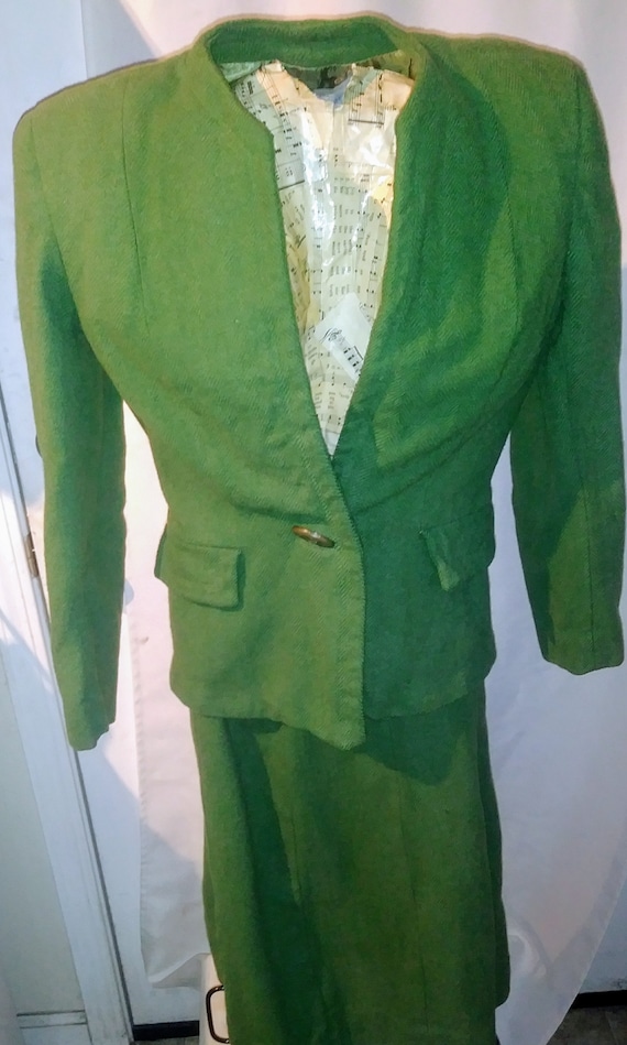 1940s Green Wool Suit Satin Lined