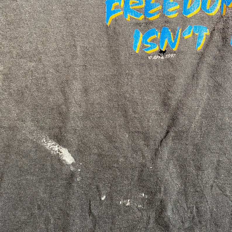 Vintage Rolling Thunder Armed Forces POW Prisoners Of War Eagle Graphic T-shirt
