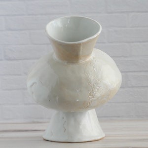 手作り陶器の花瓶：シャビーシックな24Kゴールドの光沢 - Etsy 日本