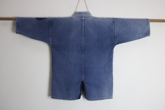 Size 0 1/2 Japanese Indigo Blue Cotton Sashiko Kendo Gi Size 0 1/2 Japanese Indigo Blue Cotton Sashiko Kendo Gi
