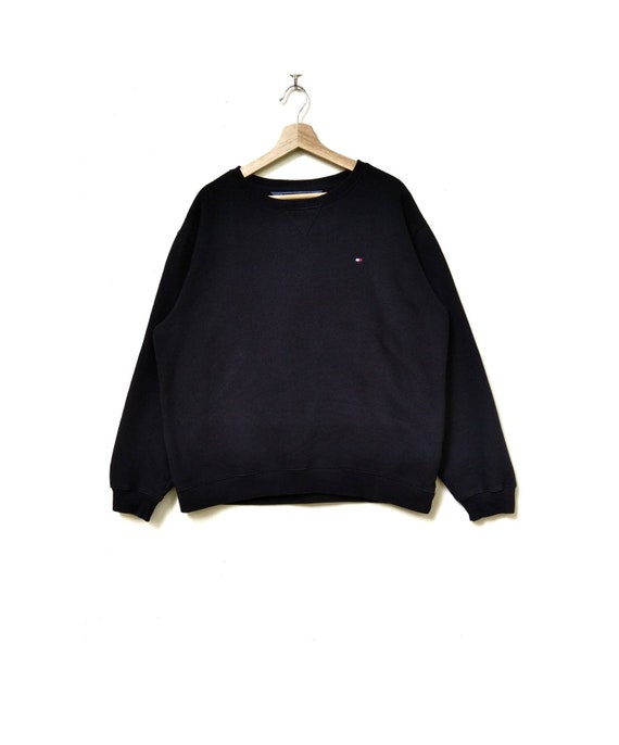 Nice Vintage Tommy Hilfiger Embroidery Small Logo