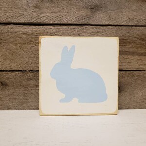 Bunny Rabbit Sign, Easter Sign, Rabbit Decor, Farmhouse Easter, Happy Easter, Rabbit Sign, Cottage Core Easter, Rustic Easter, Tiered Tray
