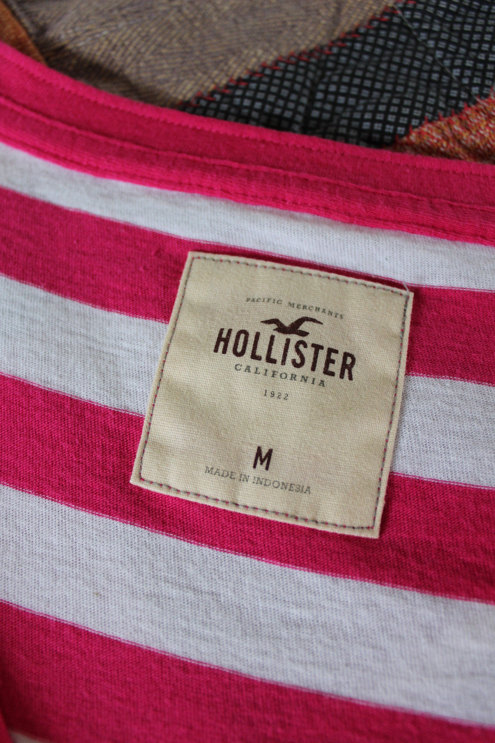 Hollister California long length short sleeved deep pink and Etsy