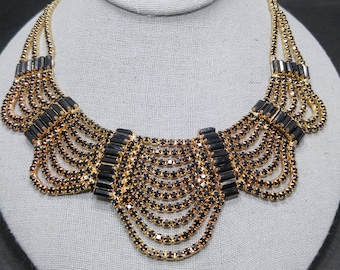 Black Rhinestone Festoon Necklace, Gold Plated, 1950s Vintage Jewelry