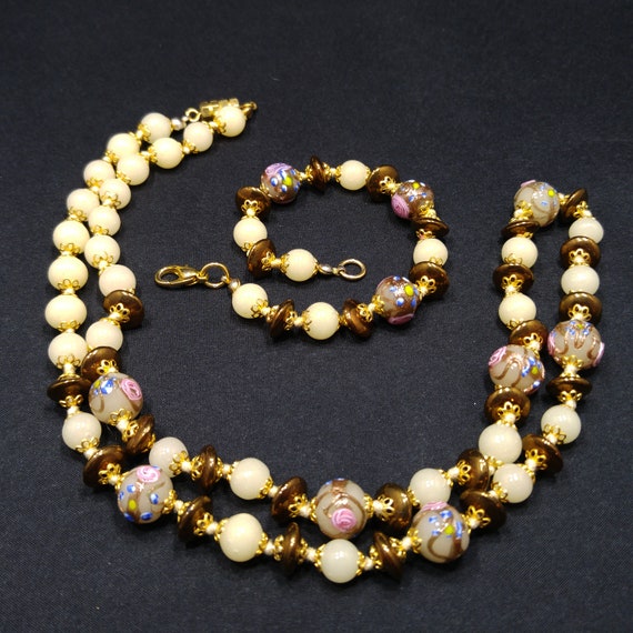 Wedding Cake Venetian Glass Beaded Necklace & Bra… - image 9