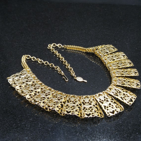 Sarah Coventry Necklace, "Chantilly Lace", Egypti… - image 9