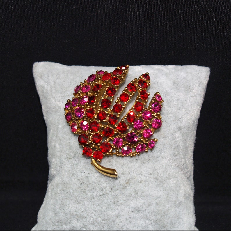 1990s Vintage Brooch Floral Red /& Hot Pink Rhinestone Brooch Gold Plated