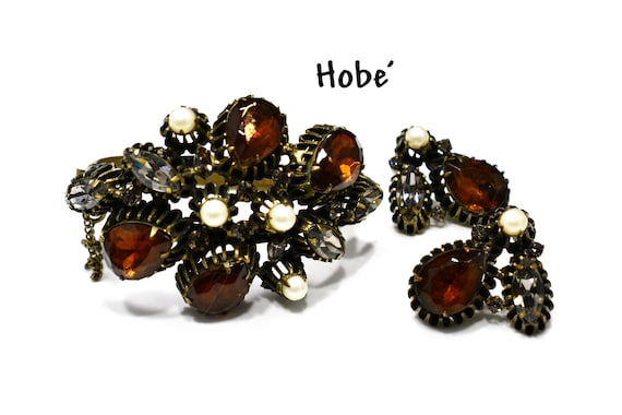 Hobe' Rhinestone Cuff Bracelet & Clip Earrings, T… - image 1