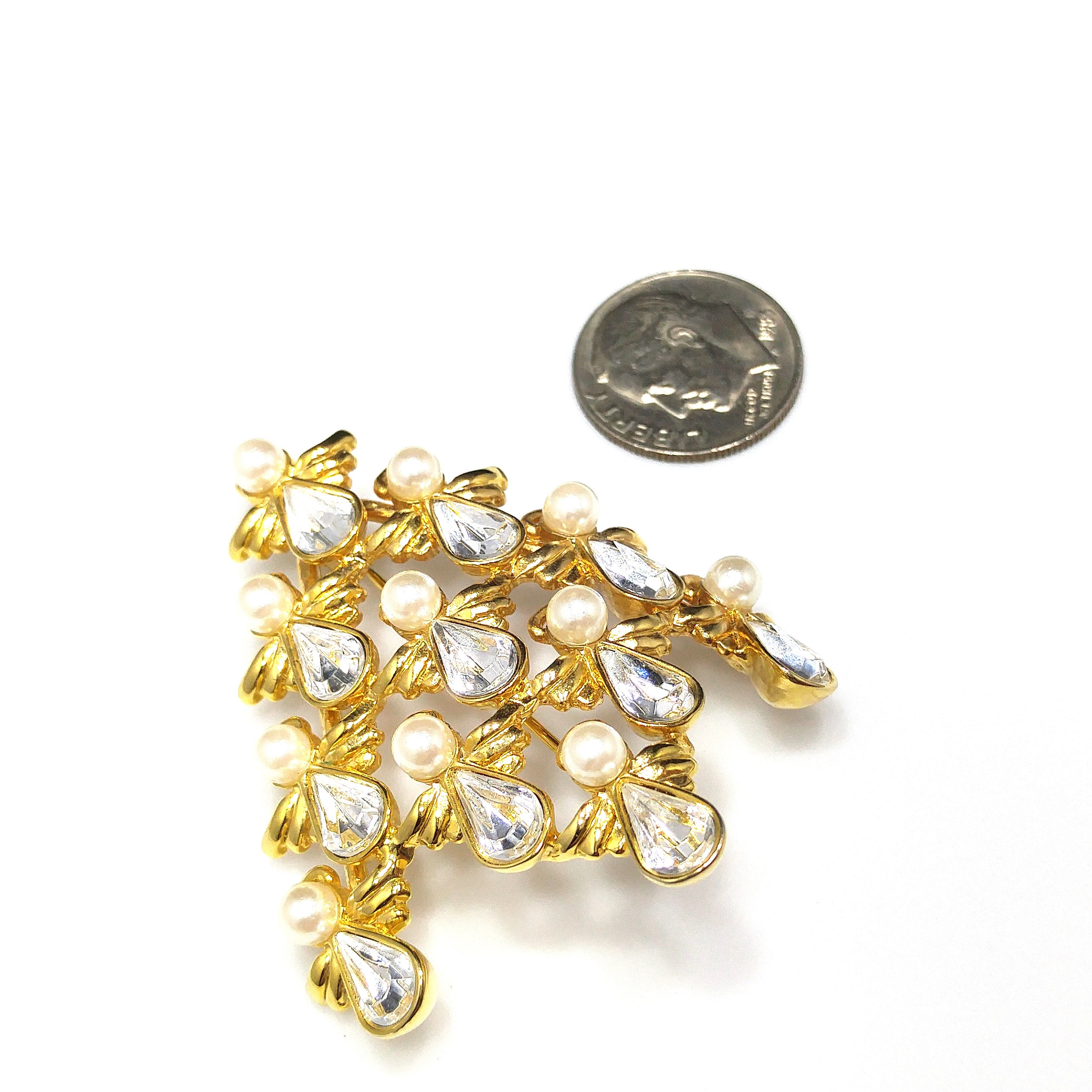 BW Angel Christmas Tree Brooch, Gold Plated, Book Piece