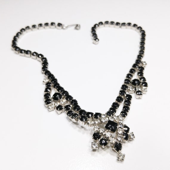 Vintage Black & Clear Rhinestone Festoon Necklace… - image 3