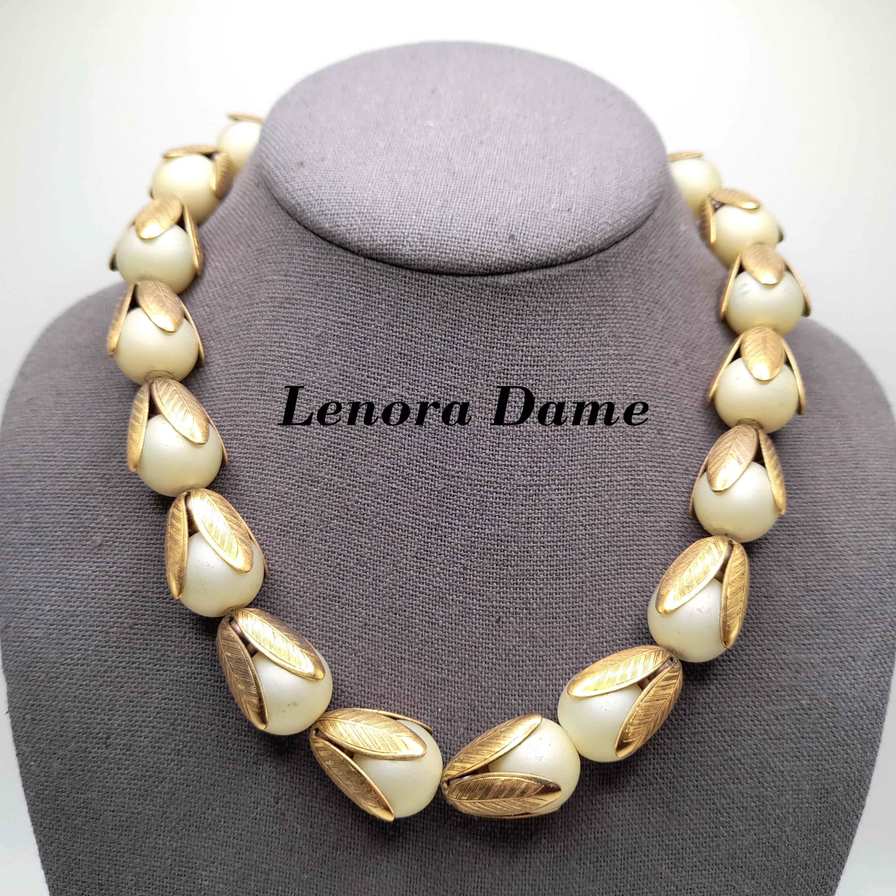 メトロポリタンオペラハウス レノラ デーム（Lenora Dame