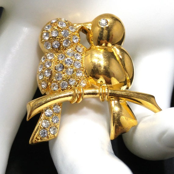 Monet Two Love Birds Rhinestone Brooch Gold Plated 1980s Vintage