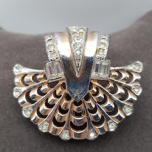 Vintage Marcel Boucher Numbered Fur Clip – Art Deco Fan Design with Rhinestones, Gold & Rhodium Plated Collectible Jewelry