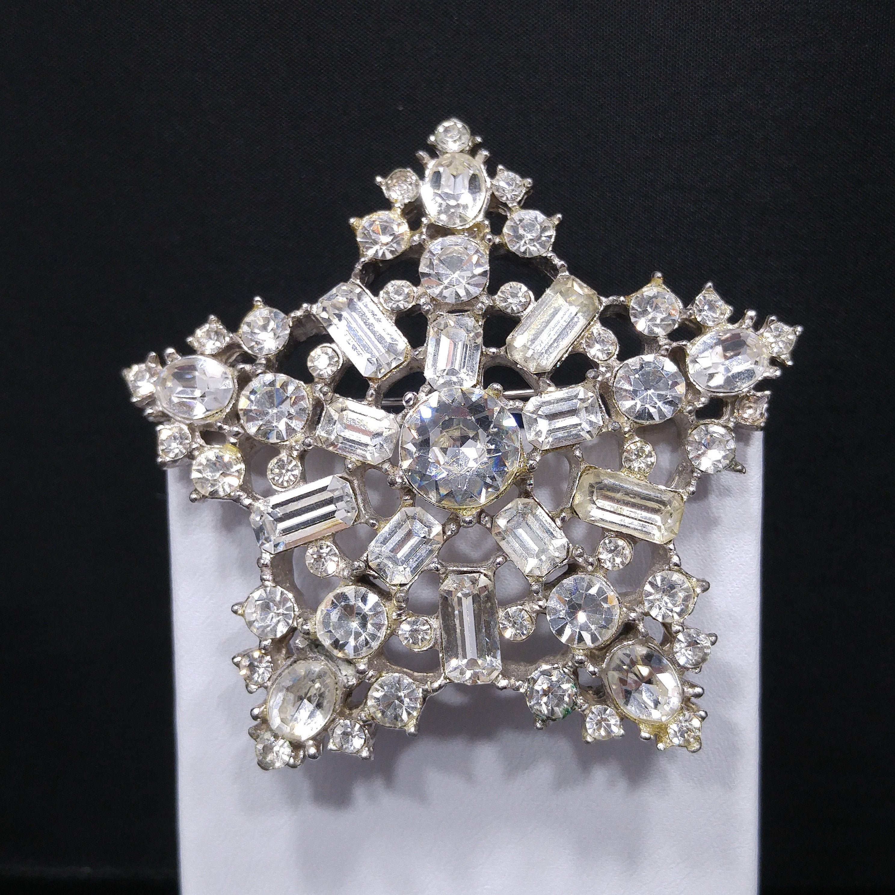 Vintage Clear Rhinestone Five Star Brooch, Heavily Rhodium Vintage Clear Rhinestone Five Star Brooch, Heavily Rhodium