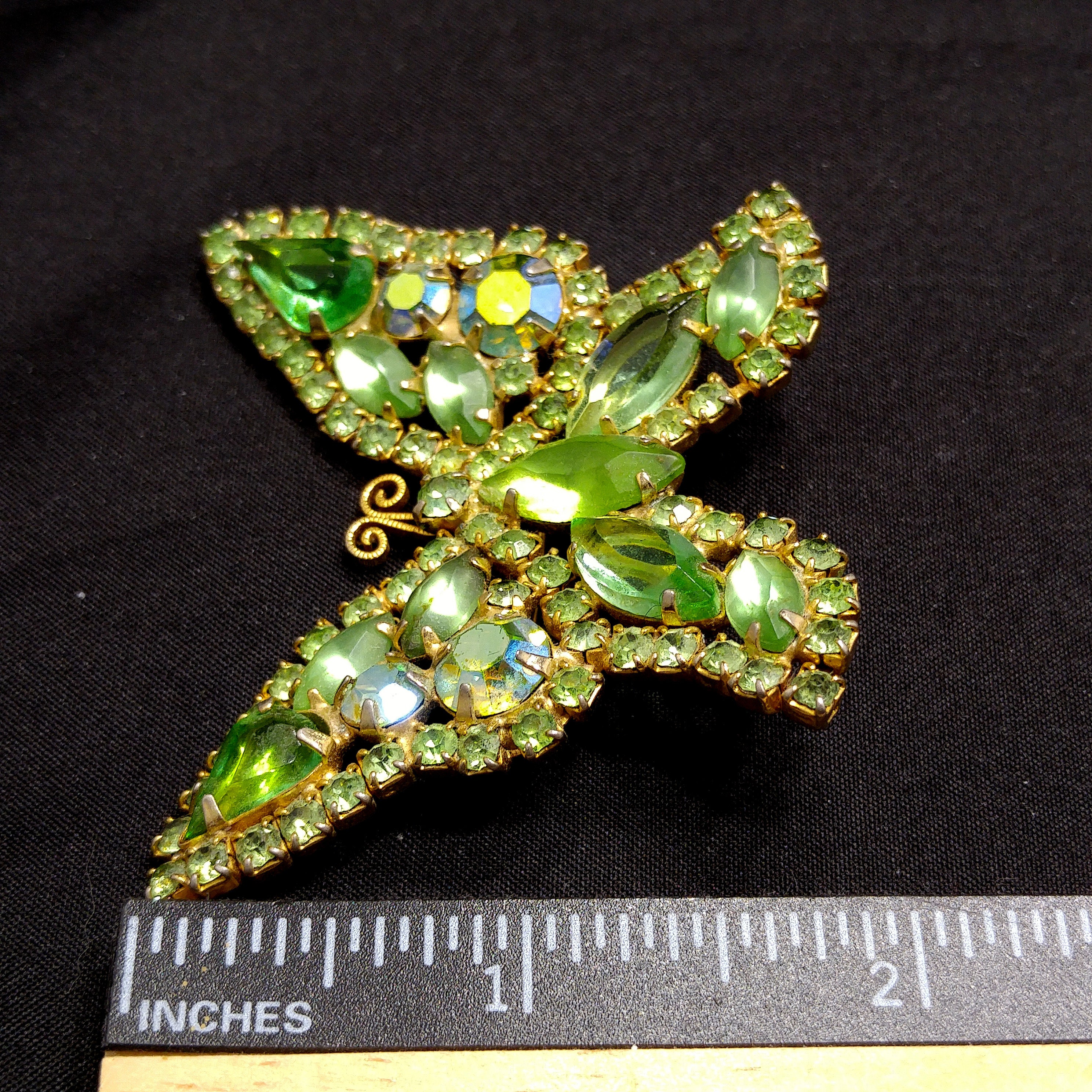 Weiss Peridot Green Rhinestone Butterfly Brooch, Gold Plated
