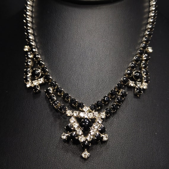 Vintage Black & Clear Rhinestone Festoon Necklace… - image 8