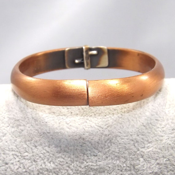 Whiting & Davis Copper Hinged Bracelet, 1960s Vin… - image 2