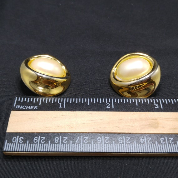 Givenchy Faux Pearl Clip Earrings, Gold Plated, 1… - image 9